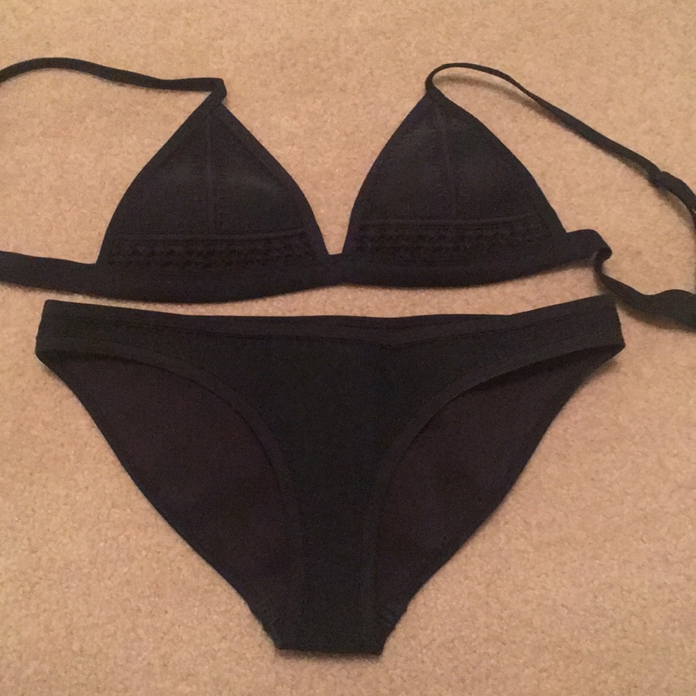 Navy Triangl Moroccan Midnight Set
